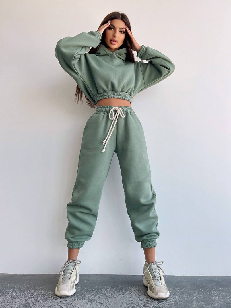 Базовый костюм на флисе с объемными капюшоном Базовый костюм на флисе с объемными капюшоном | PUSHKA SHOP