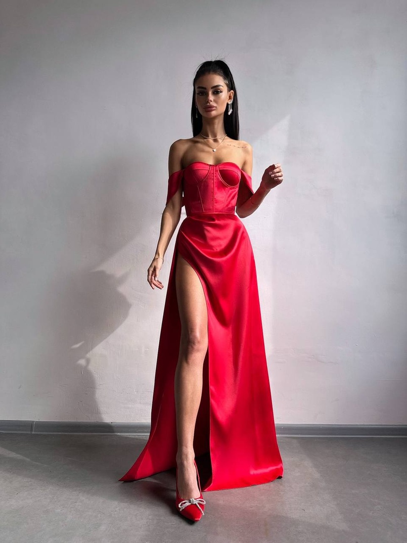 Атласний комплект: корсет бюстʼє + спідниця максі Атласний комплект: корсет бюстʼє + спідниця максі | PUSHKA SHOP