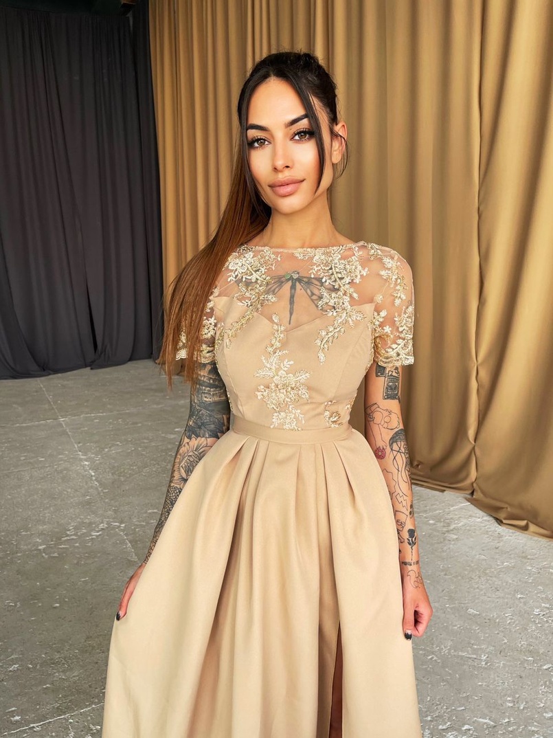 Платье-макси с кружевным верхом Платье-макси с кружевным верхом | PUSHKA SHOP