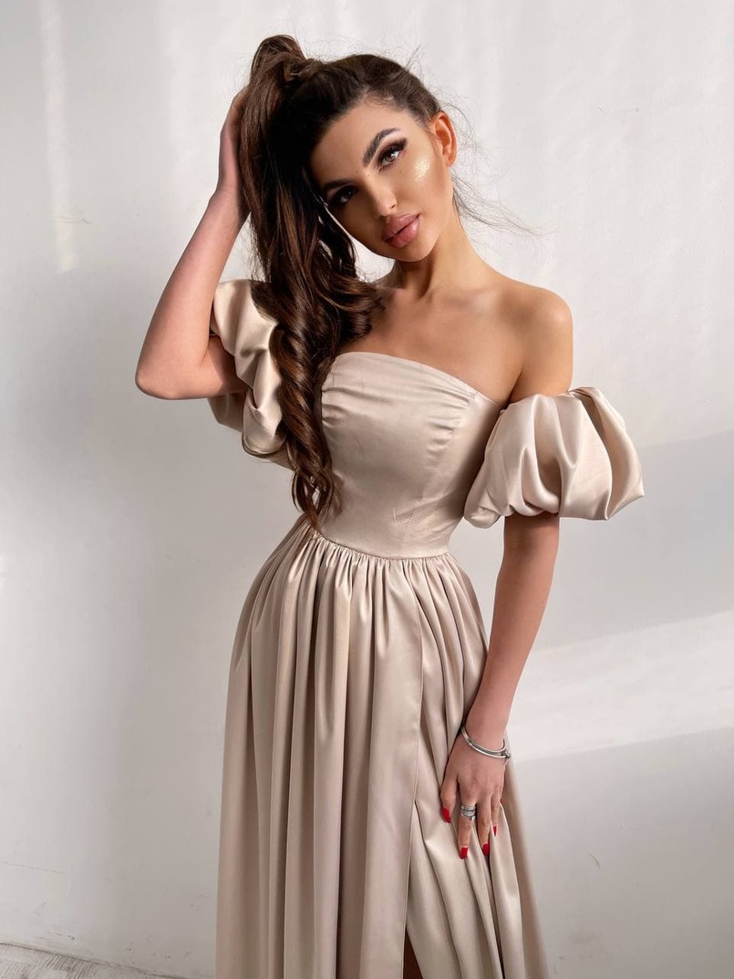 Атласное платье макси с объемными рукавами   | PUSHKA SHOP