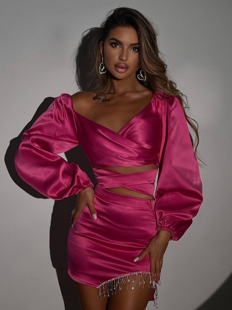 Атласний комплект, бахромою зі стразами Ручна робота, прикраса пришита Атласний комплект, бахромою зі стразами Ручна робота, прикраса пришита | PUSHKA SHOP