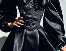 Сукня з корсетом, декорованим бахромою зі страз Ручна робота  | PUSHKA SHOP