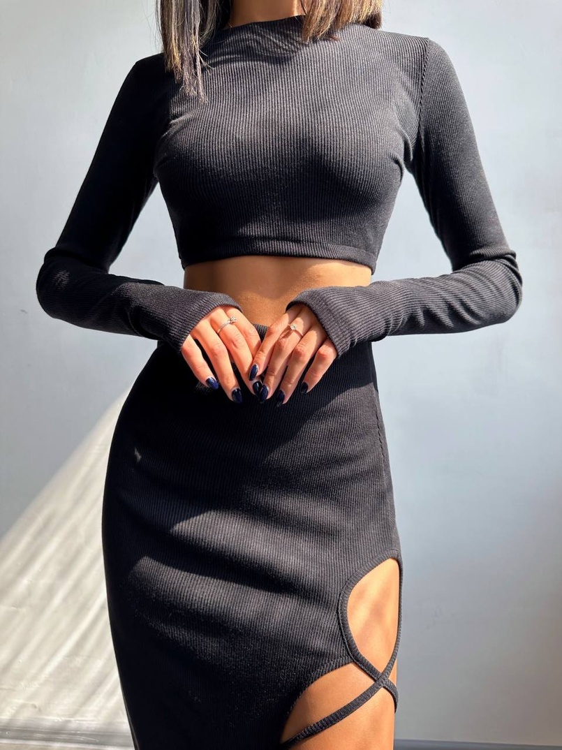 Комплект: топ + спідниця із зав‘язками на ніжку Комплект: топ + спідниця із зав‘язками на ніжку | PUSHKA SHOP