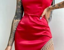 Платье мини, декорированное бахромой из страз Платье мини, декорированное бахромой из страз | PUSHKA SHOP