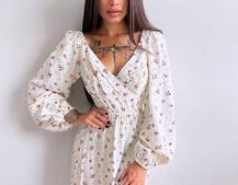 Квіткова сукня з розрізом на спідниці Квіткова сукня з розрізом на спідниці | PUSHKA SHOP