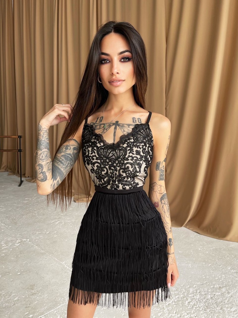 Платье с кружевным верхом и бахромой  | PUSHKA SHOP