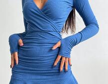 Трикотажное платье с присобранной юбкой Трикотажное платье с присобранной юбкой | PUSHKA SHOP