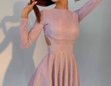 Приталенное блестящее платье с открытой спинкой  Приталенное блестящее платье с открытой спинкой  | PUSHKA SHOP