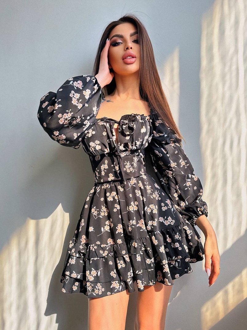 Квіткова сукня з воланами та шнуровкою по спинці | PUSHKA SHOP