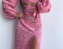 Квітковий комплект: топ із зав'язками на талії + спідниця міді з розрізом Квітковий комплект: топ із зав'язками на талії + спідниця міді з розрізом | PUSHKA SHOP