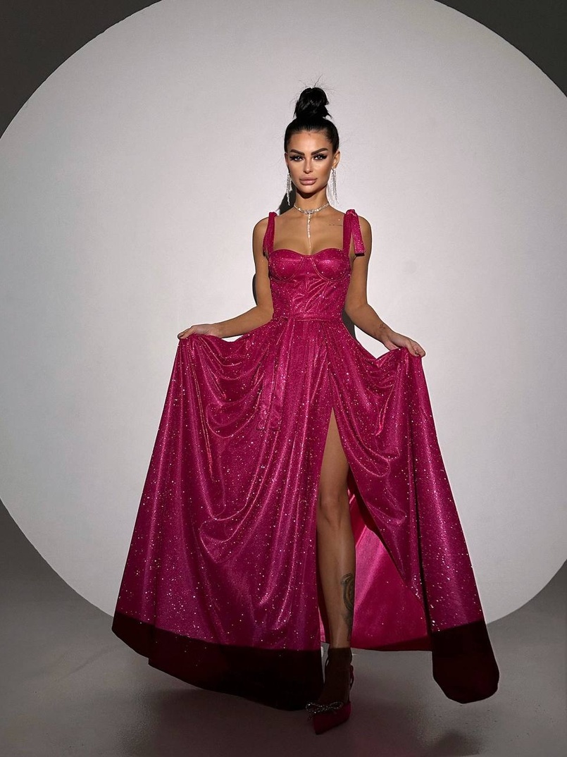 ✨Блискуча сукня максі з чашечками ✨ ✨Блискуча сукня максі з чашечками ✨ | PUSHKA SHOP