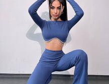 Комплект : штани кльош і топ , декорований бахромою зі страз Ручна робота Комплект : штани кльош і топ , декорований бахромою зі страз Ручна робота | PUSHKA SHOP