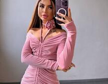 Оксамитова сукня  із зав'язкою на шию з трояндою Оксамитова сукня  із зав'язкою на шию з трояндою | PUSHKA SHOP